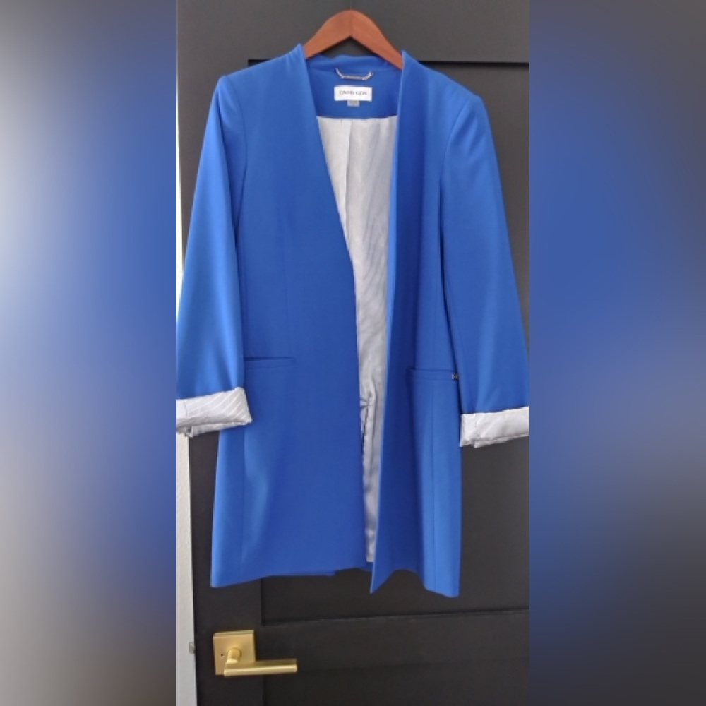 Elegant Blue Women's blazer
